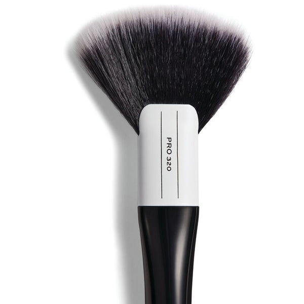 320 Large Fan Brush